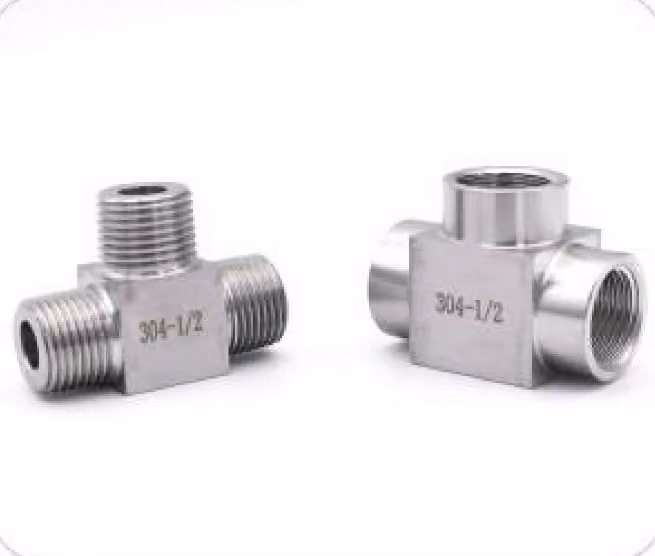 Female Threaded Tee — FerruleX stainless steel fittings